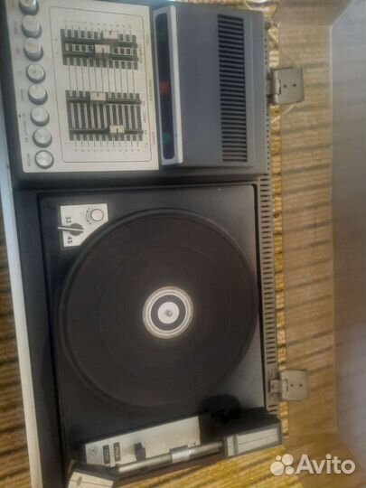 Проигрыватель винила СССР мелодия 103