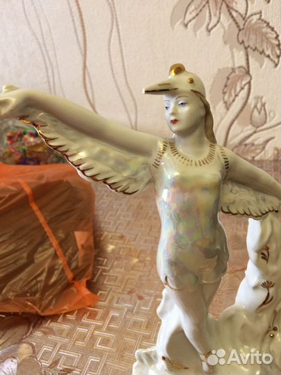 Статуэтка Балерина в образе птицы,Вербилки