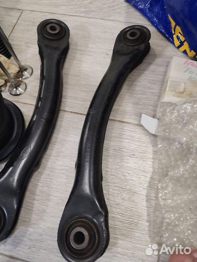 Запчасти на Форд Фокус 2 Мазда 3