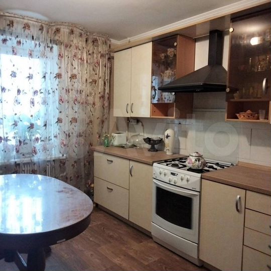 3-к. квартира, 65 м², 9/10 эт.