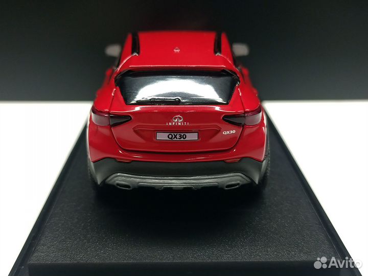 1:38 Infiniti QX30