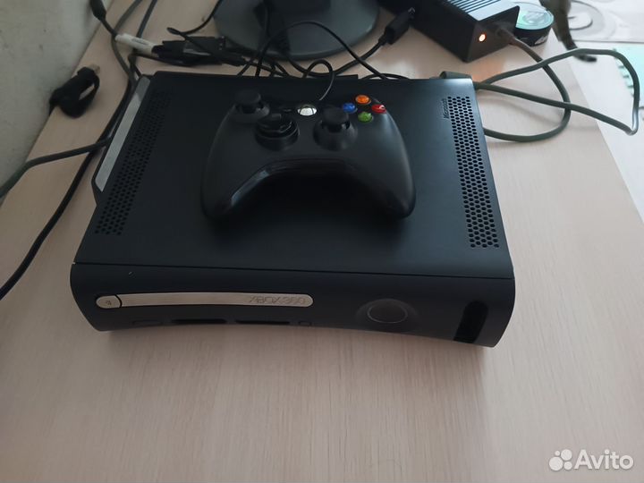 Xbox 360 прошитый freeboot