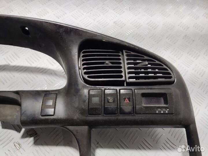 Накладка центральной консоли Kia Spectra 1.6 S6D