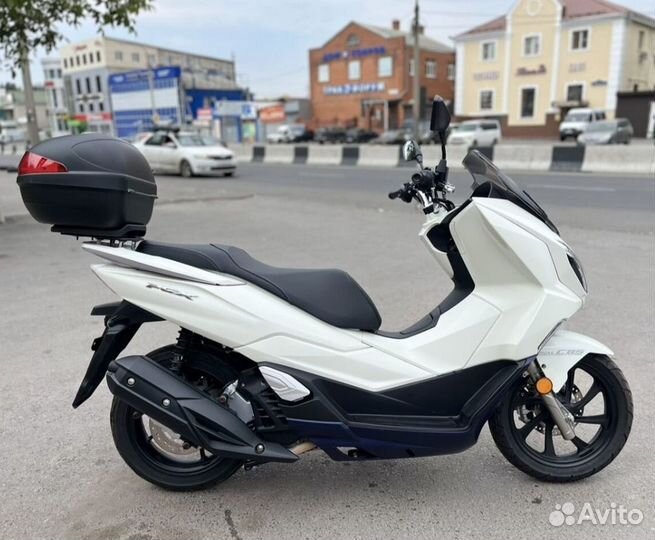 Макси-скутер 170cc