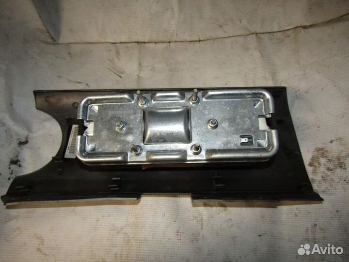 Подушка безопасности пассажирская (в торпедо) Berl