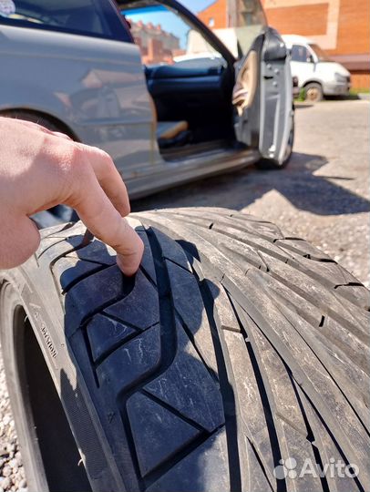 Triangle TR968 235/35 R19