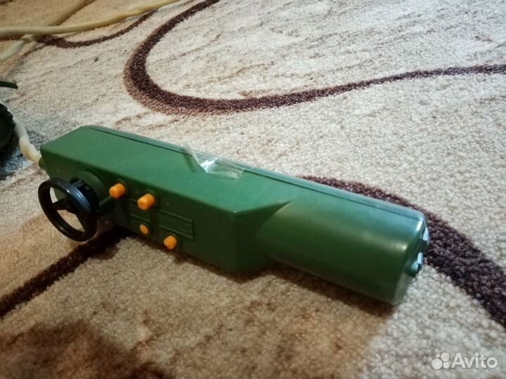 Игрушка танк СССР