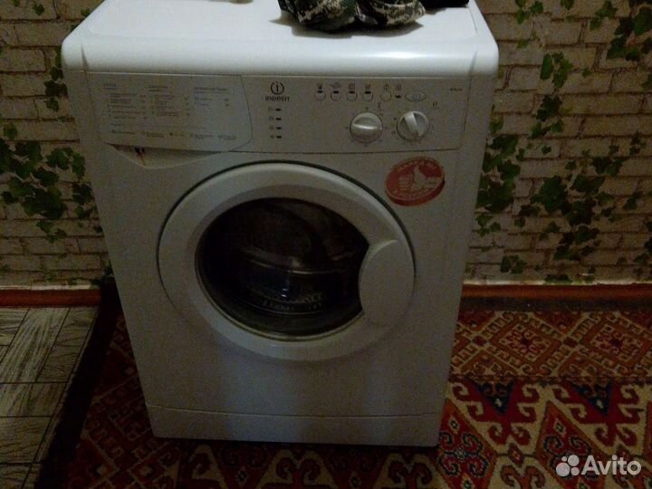 Стиральная машина бу indesit