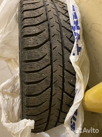 Bridgestone Ice Cruiser 7000 195/65 R15 91T