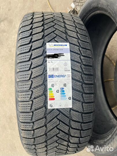 Зимние Michelin Snow 275/45 R22 Land Rover Ford