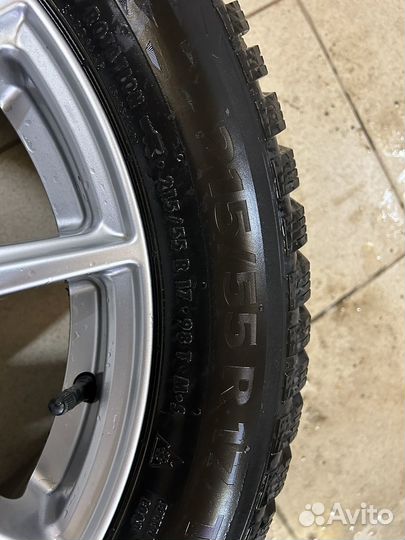 Continental IceContact 3 215/55 R17 98T