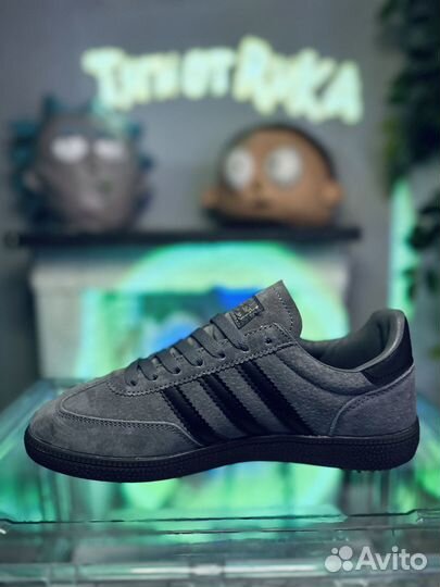 Кроссовки adidas spezial серые