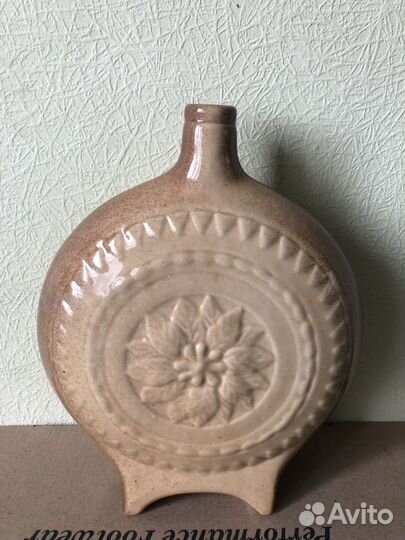 Кувшин фарфоровый