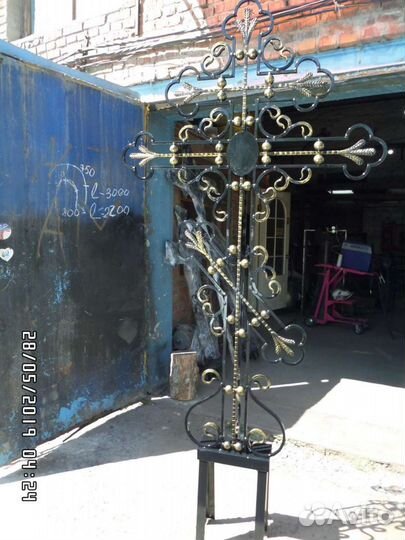 Кованый православный крест