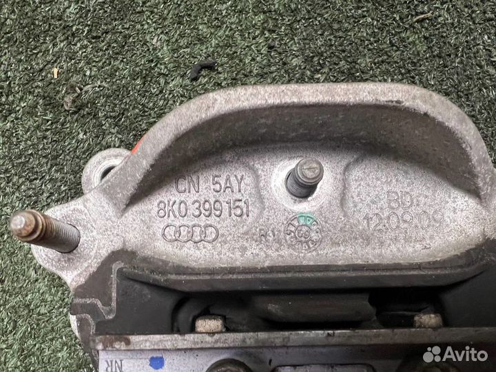 Опора подушка АКПП на Audi A4 (B8), 8K2, 8K5, 8KH
