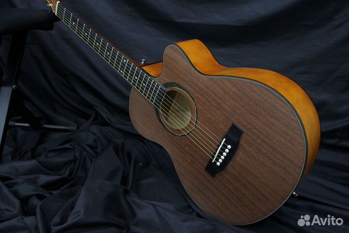 Гитара эстрадная