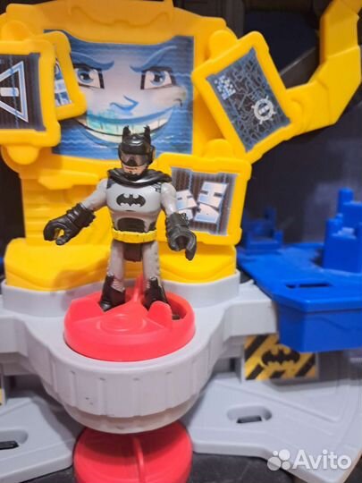 Imaginext Batman - Трансформирующее логово Бэтмена