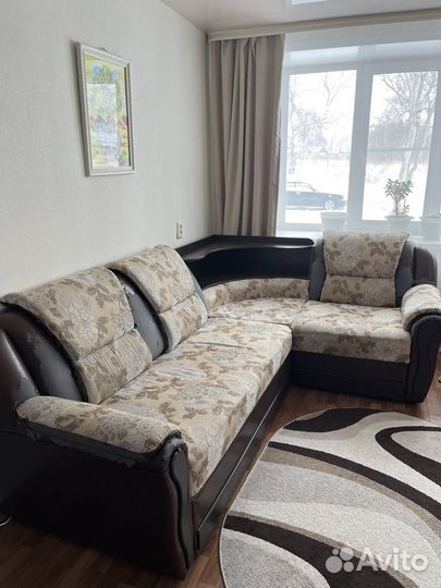 Угловой диван