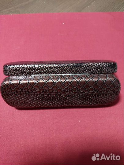 Футляр для очков