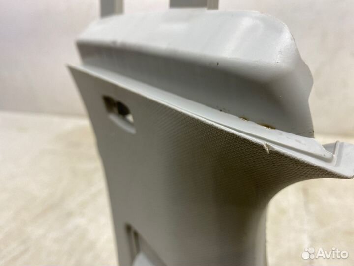 Обшивка стойки левая Skoda Kodiaq 2016