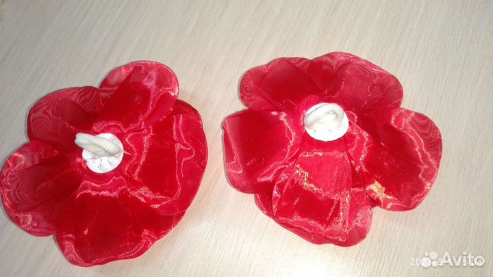 Красные розы Резинка для волос