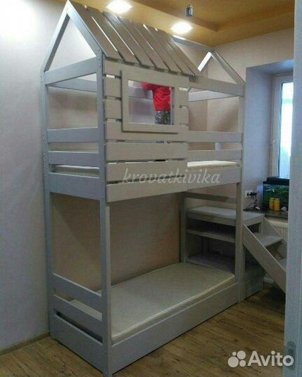 Детская двухъярусная Эко кровать домик из дерева