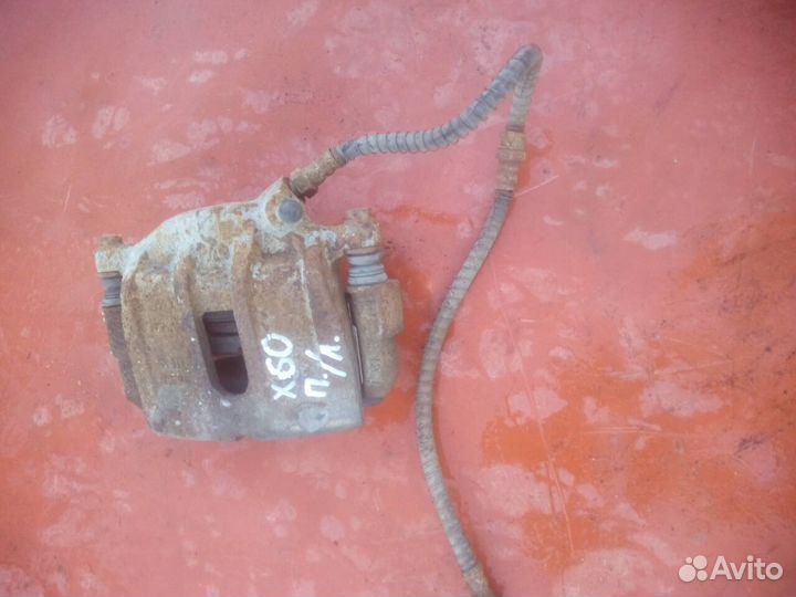 Суппорт передний левый Lifan X60 (Лифан Х60)