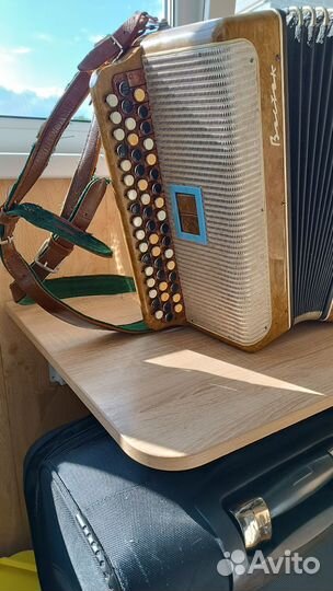 Баян Восток