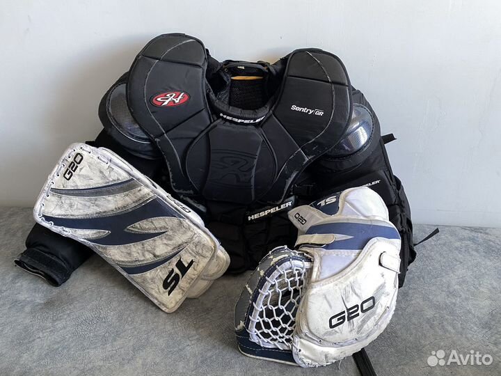 Вратарская хоккейная форма комплект