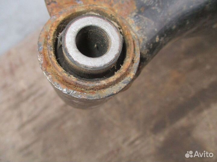 Рычаг задний нижний правый Opel Antara