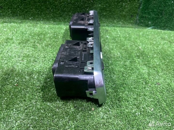 Дефлектор воздушный Renault Duster кроссовер 1.5