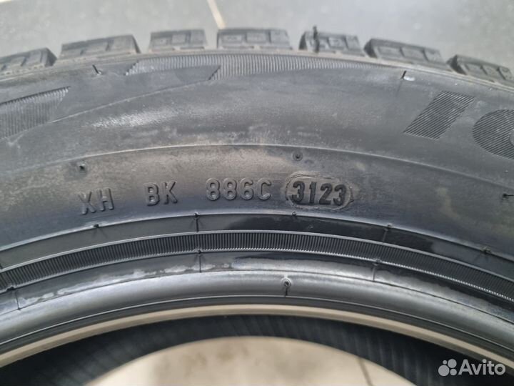 Pirelli Winter Ice Zero 205/55 R16 94T
