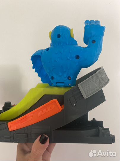 Hot wheels горилла