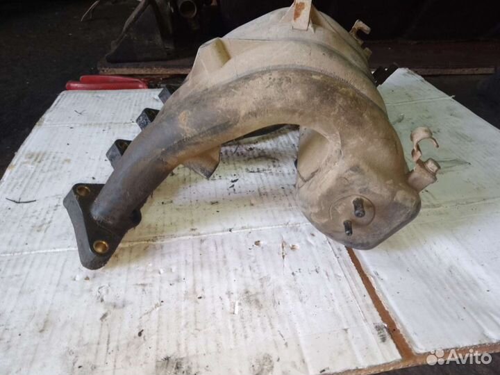 Коллектор впускной Hyundai Accent 1