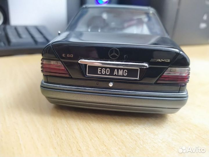 Mercedes Benz e60 AMG 1/18 Otto