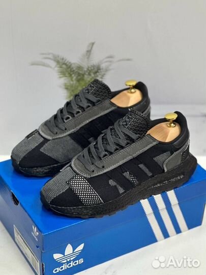 Кроссовки мужские Adidas Retropy e5 чёрный