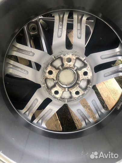 Зимняя резина 235/65/R17