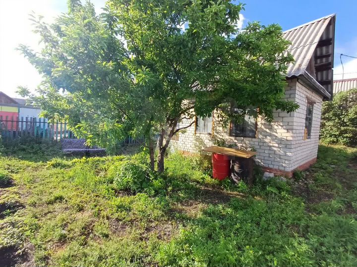Дача 15 м² на участке 3,5 сот.