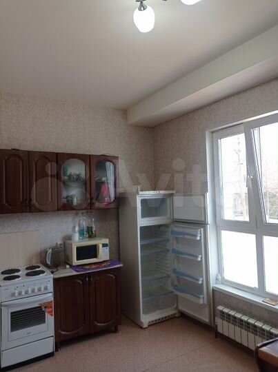 3-к. квартира, 75 м², 1/3 эт.