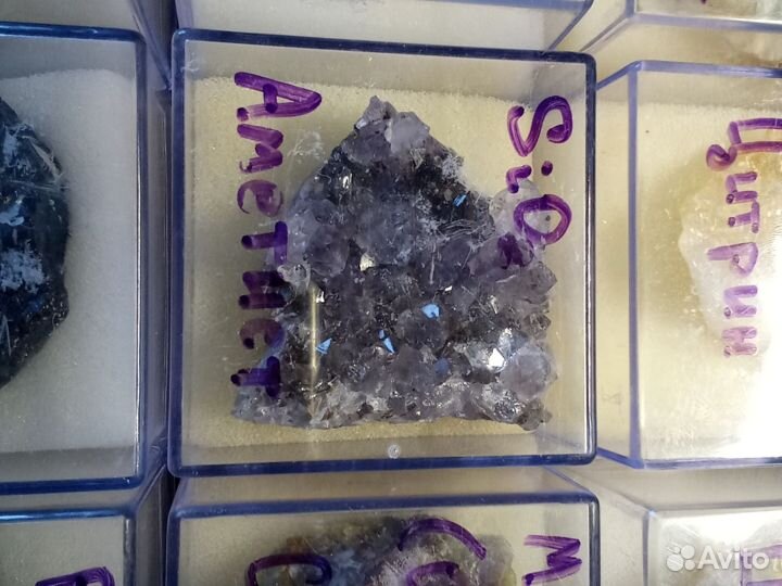 Коллекция минералов