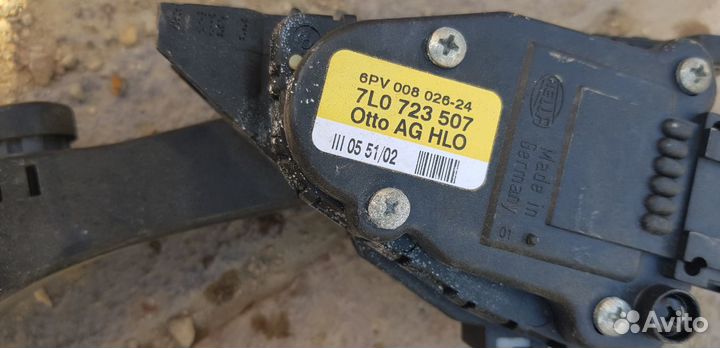 7L0723507 Педаль газа электронная VW Туарег Каен