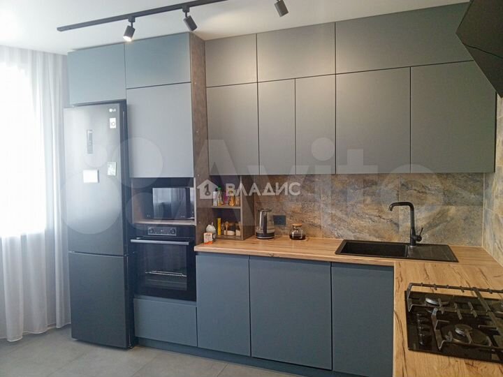 2-к. квартира, 61,9 м², 8/10 эт.