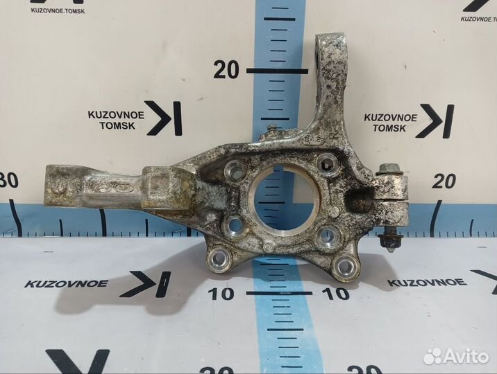 Кулак поворотный передний правый Hyundai Sonata