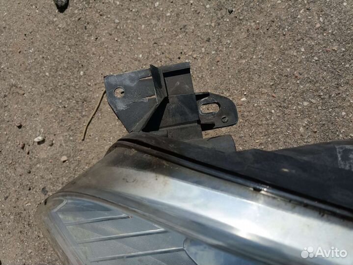 Фары Citroen с4 пикассо