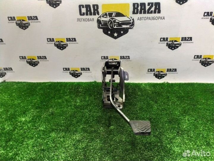 Педаль сцепления Hyundai Kona