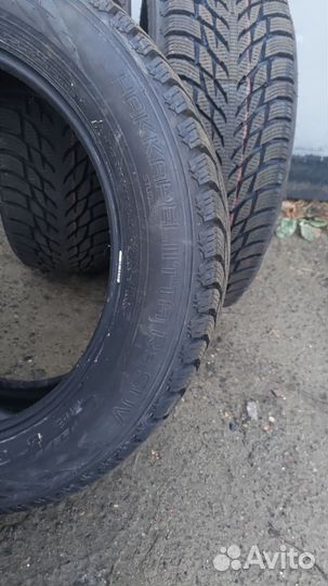 Nokian Tyres Hakkapeliitta R3 235/55 R18