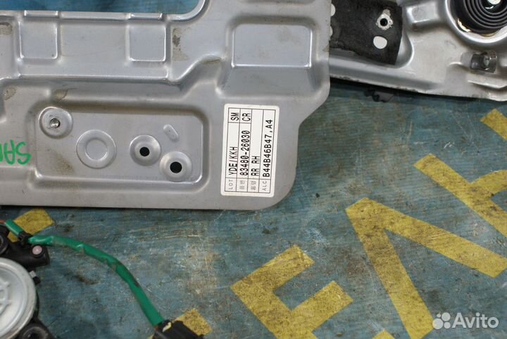 Задний стеклоподъемник Hyundai Santa FE