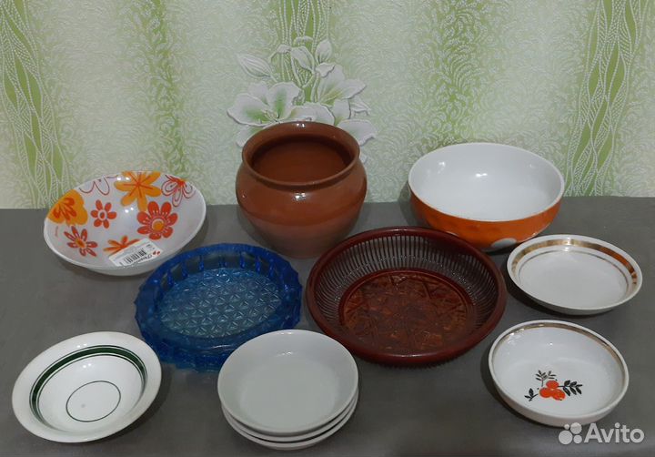 Тарелки разные, салатники и другое