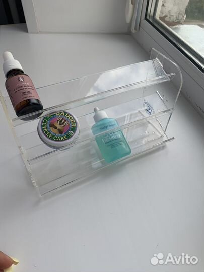 Контейнеры для косметики, лаков