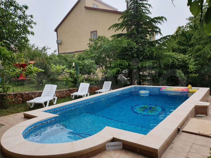 Комната 25 м², 2/3 эт.